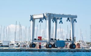 200ton नाव और नाव क्रेन उठाना